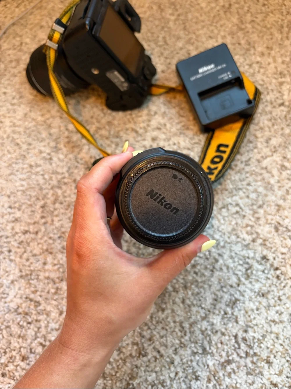 Nikon digital camera D5200 DSLR Camera Kit in Black and Yellow Strap